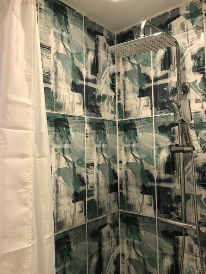 Grande Chambre Familiale Verte Tout Bonnement Bien Putot-en-Auge Buitenkant foto